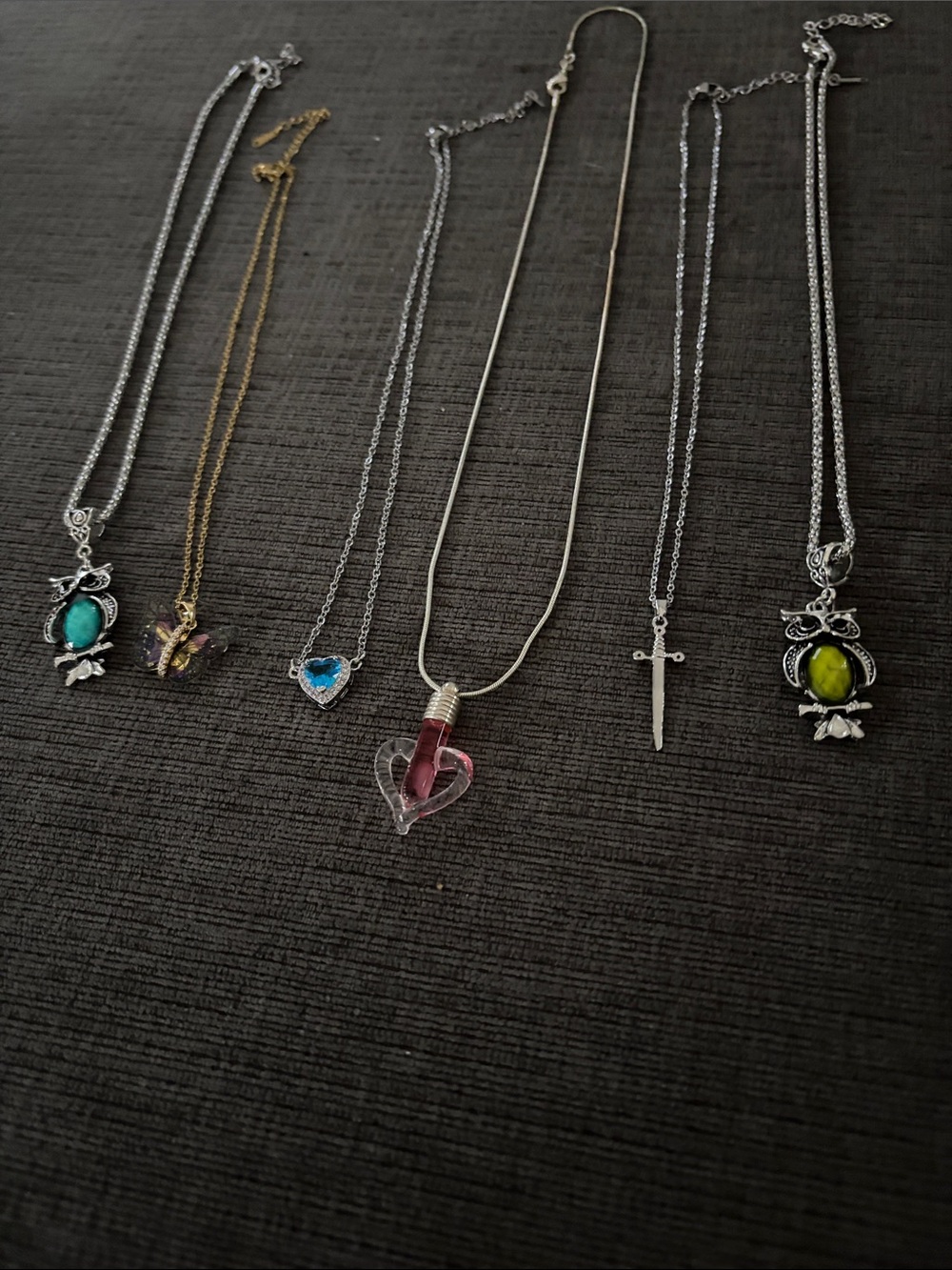 6 beautiful pendants